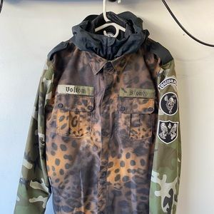 Volcom snowboard jacket